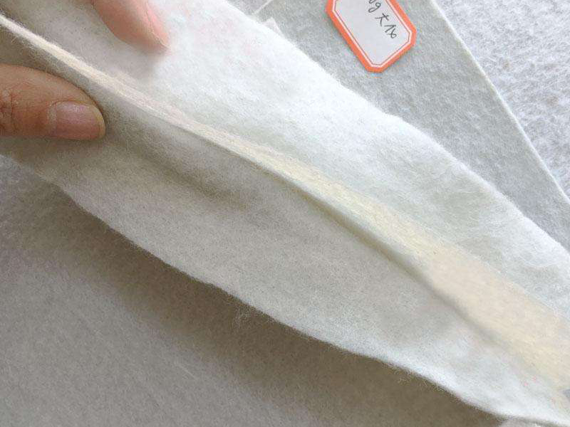 复合土工膜