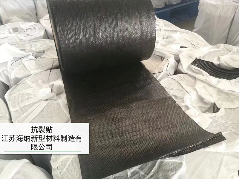 抗裂贴